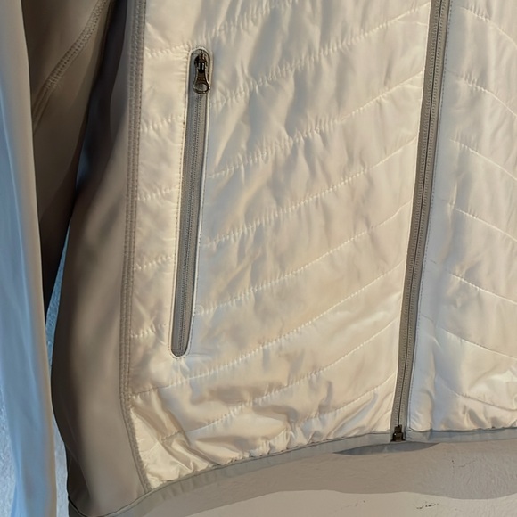 Marmot Variant Woman’s Insulated Jacket, White/Grey. Size XL - Picture 5 of 13